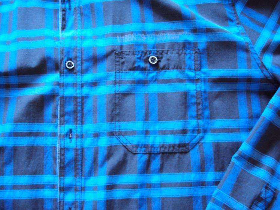 2 Camisas - C&A - Deeply