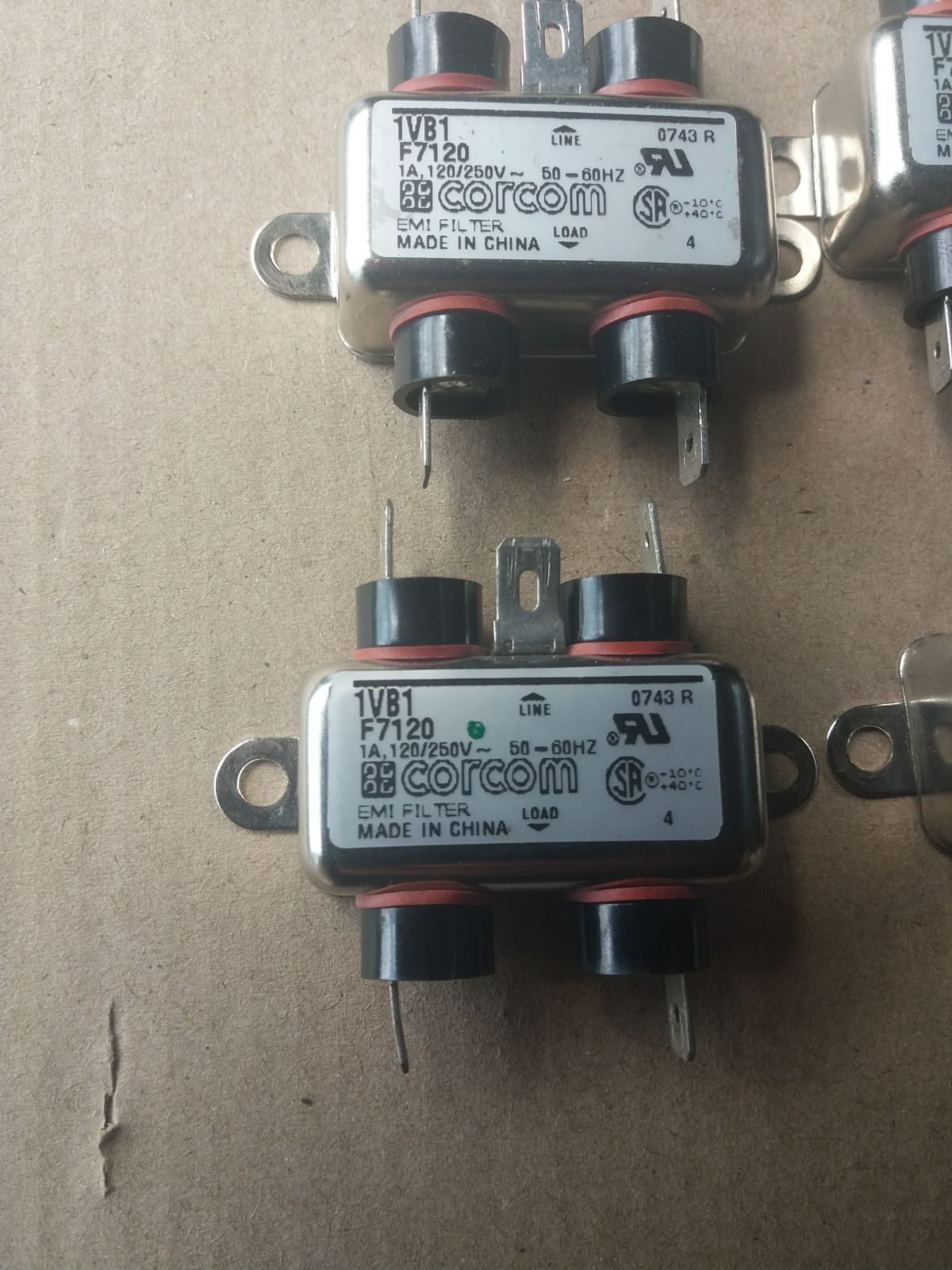 Фільтер corcom 1VB1