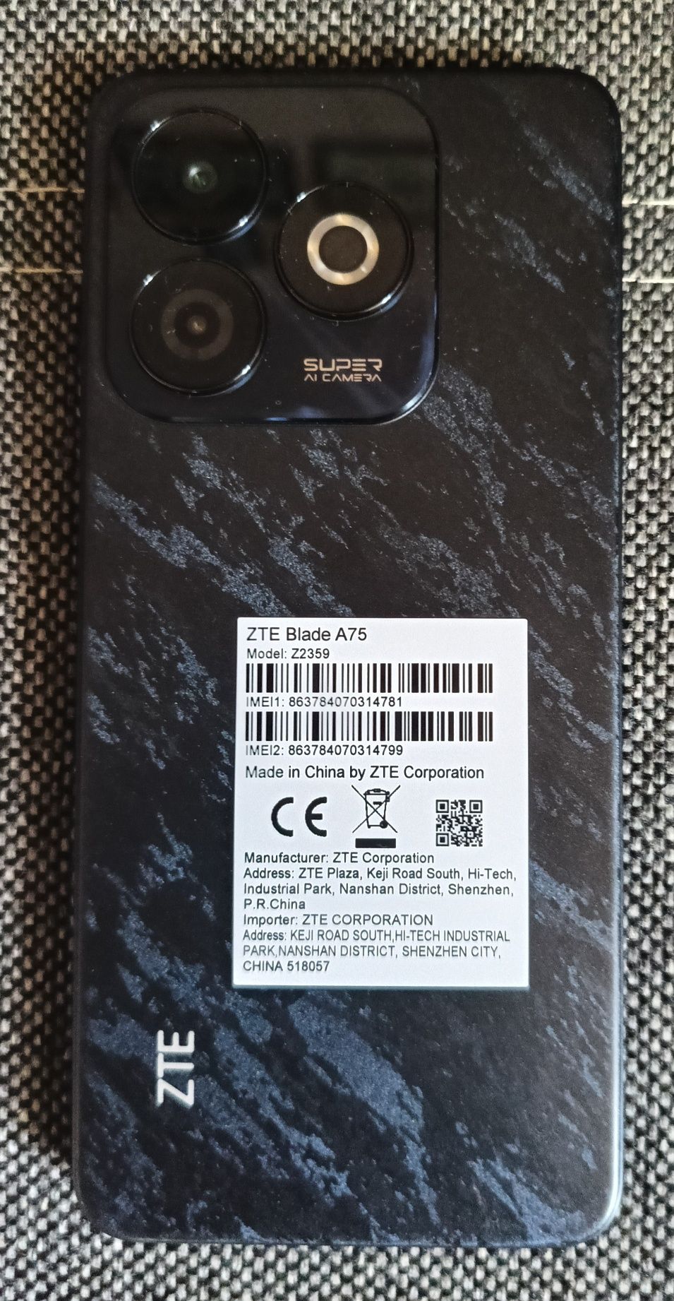 Smartfon ZTE Blade A75