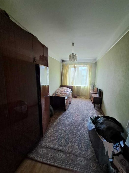 Снижение цены ! Продам 2-х комнатную квартиру на Матросова . Rn