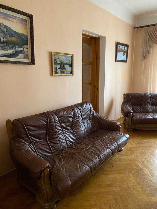 Продаётся 3-х ком. кв. центр Славянска Автономное от. 112 м.кв.