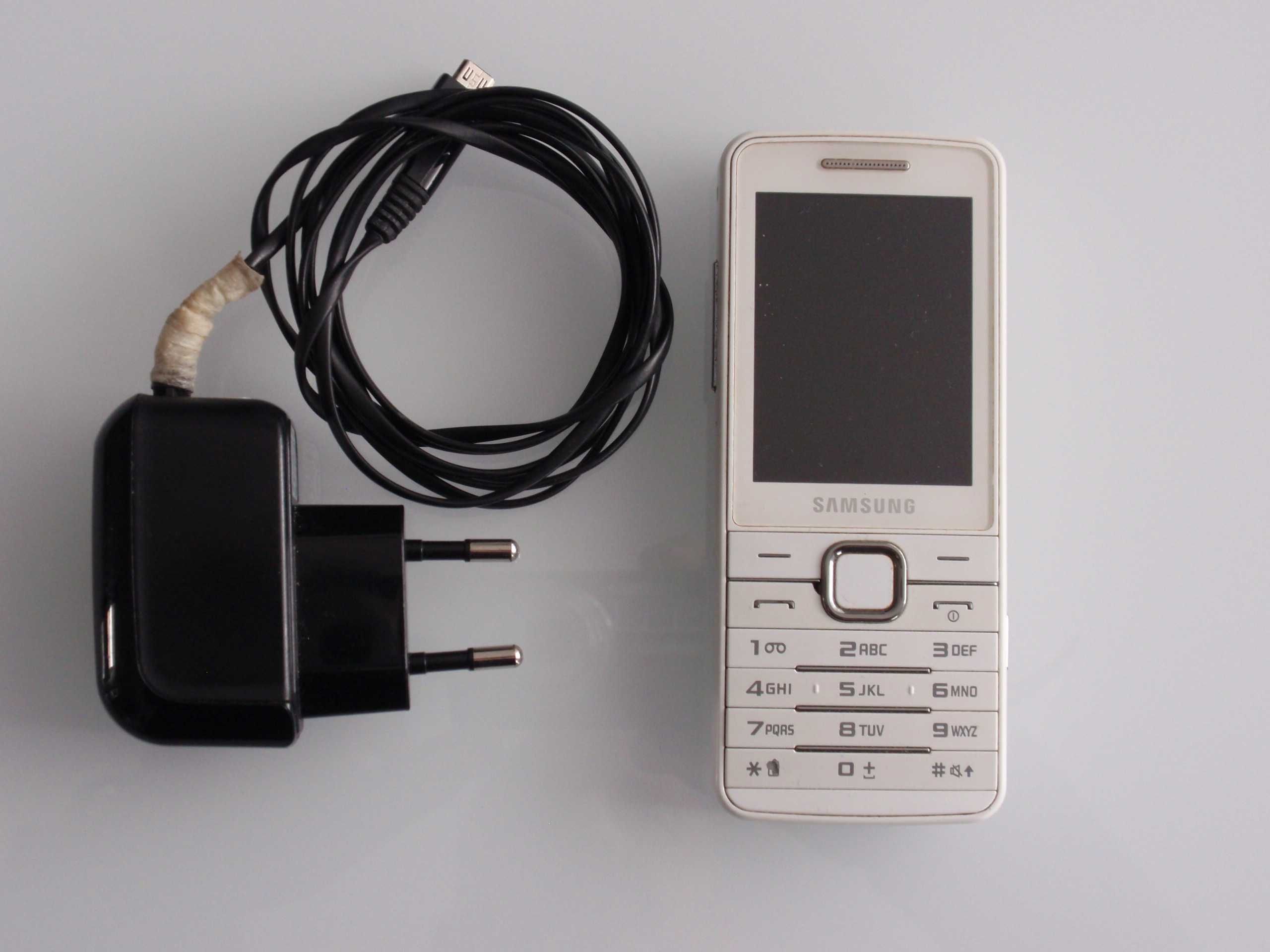 telefon Samsung GT-S5611 - biały