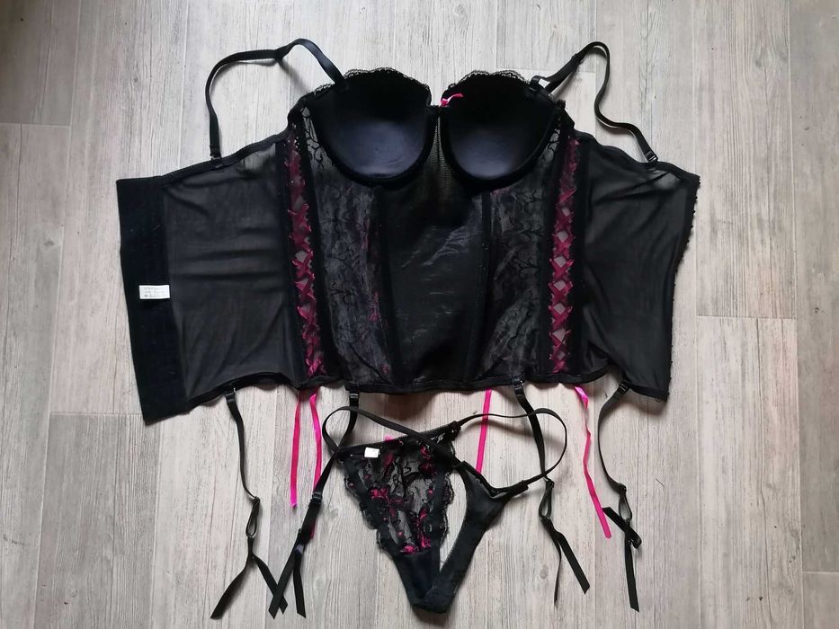 Seksowny gorset, koronka, sznurowanie + stringi, rozm L, nowy
