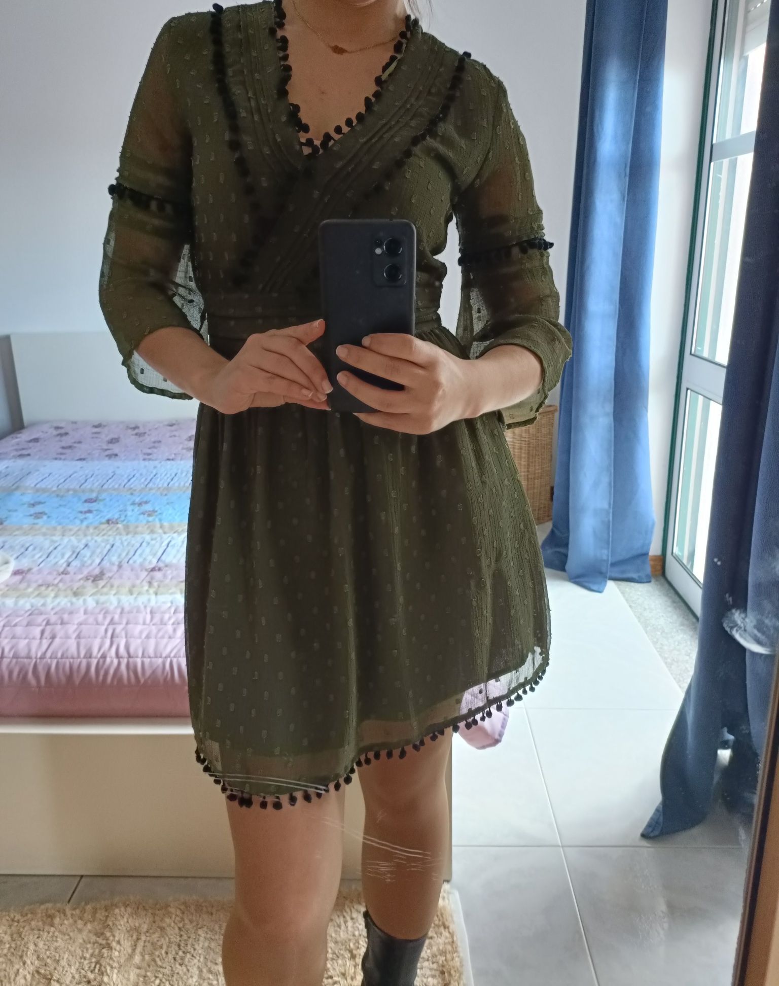 Vestido verde tamanho Xs Zara