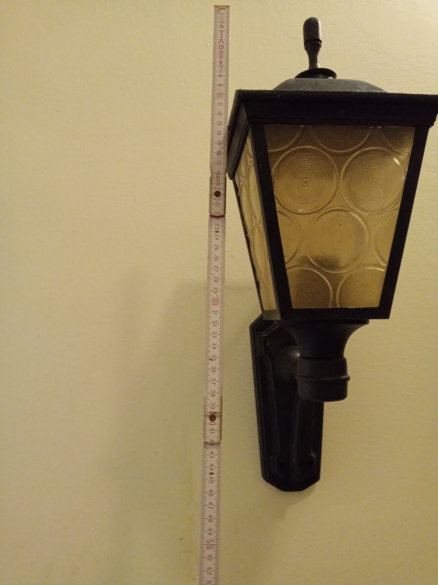Lampa zewnętrzna retro
