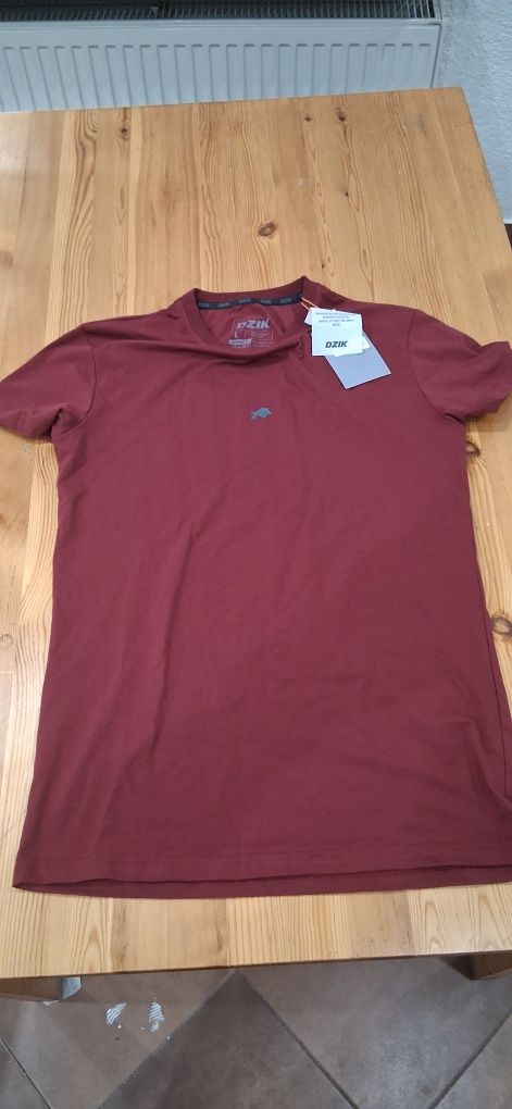 Koszulka DZIK basic bordo rozmiar L Slim wkdzik
