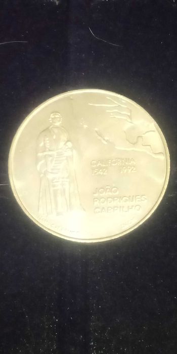 200 escudos 1992 Califórnia