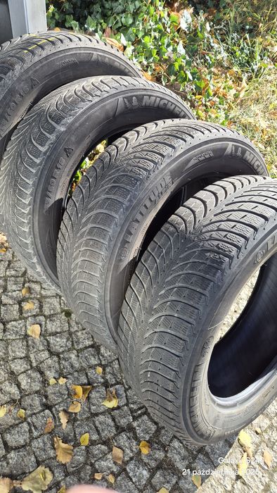 Opony zimowe Michelin 235x60x18