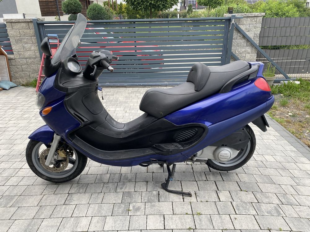 SKUTER PIAGGIO x9  125  2001r