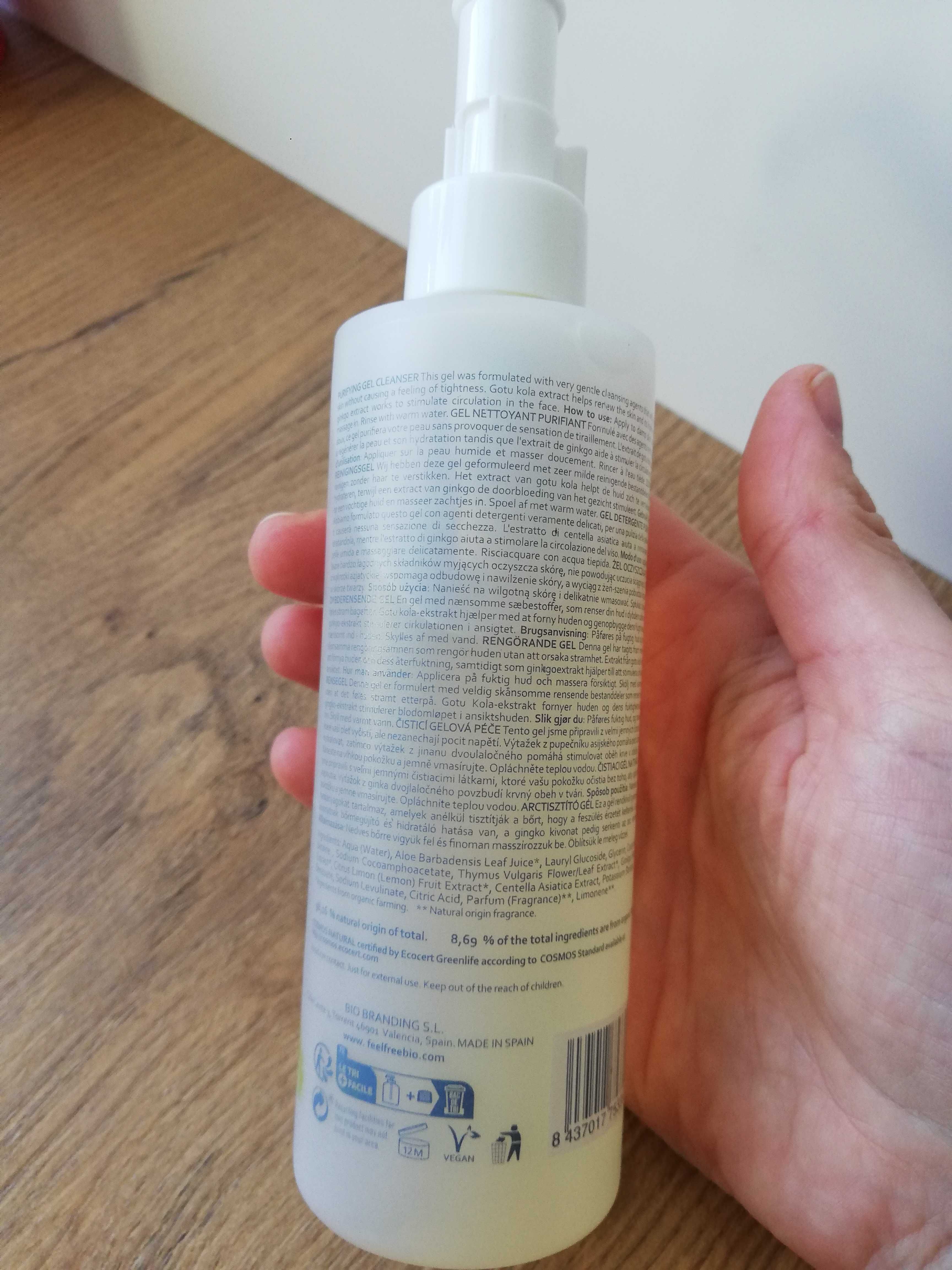 oczyszczający żel do mycia twarzy, gel cleanser Feel free 200 ml