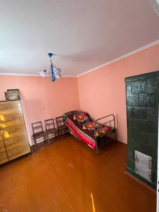 Продаж житлового будинку у с. Великий Кучурів (на межі з Тисовцем)