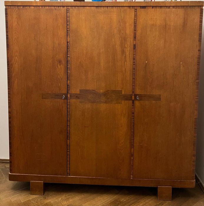 Szafa przedwojenna w stylu Art déco