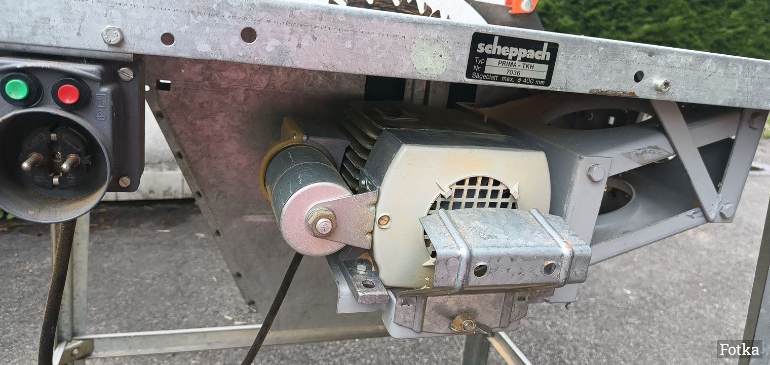 Krajza , piła stołowa 230V