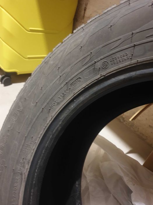 Nokian Hakkapeliitta R2 SUV 215/70 r16