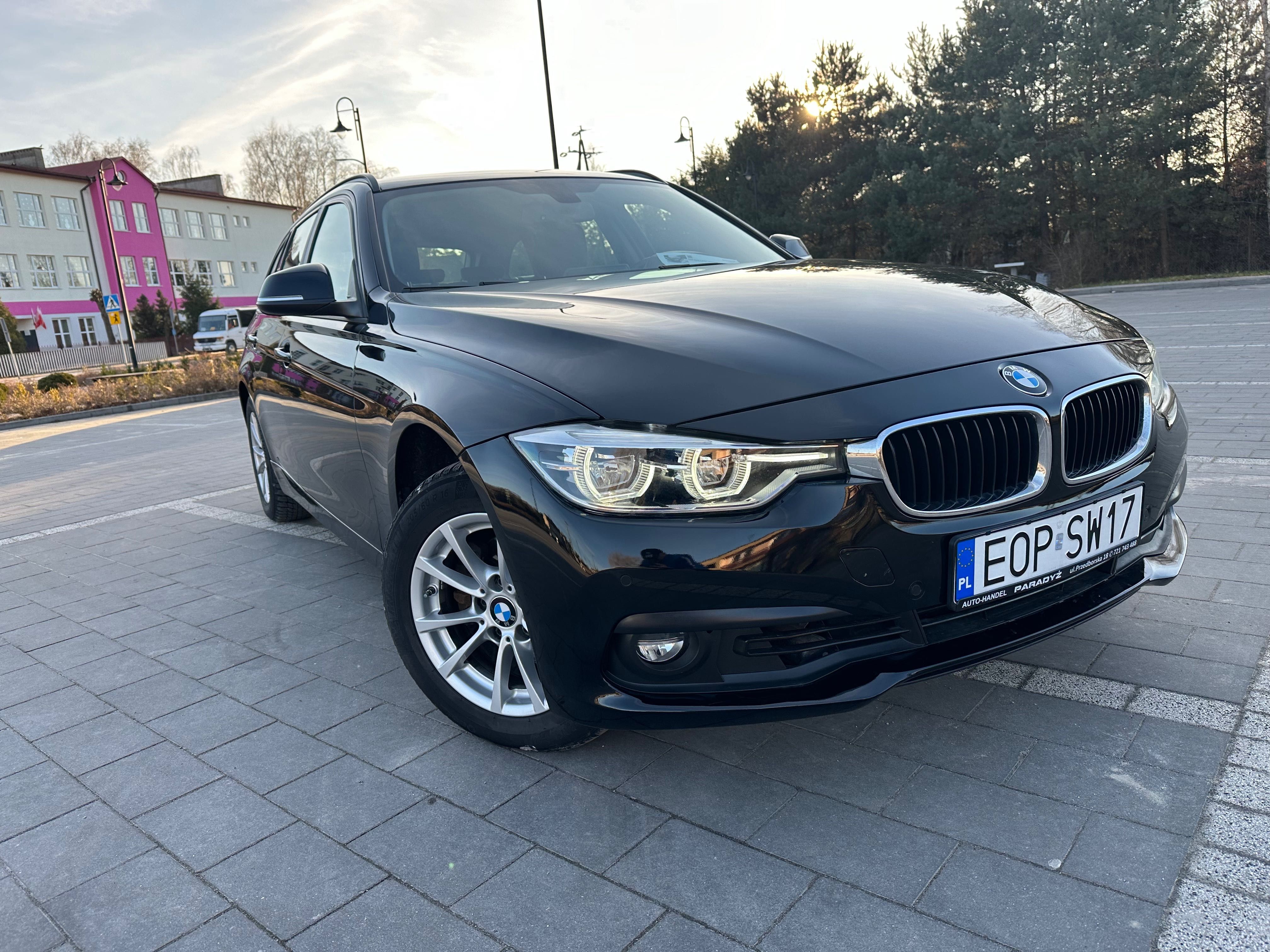 BMW 318d f-31 bardzo mały przebieg cała oryginał