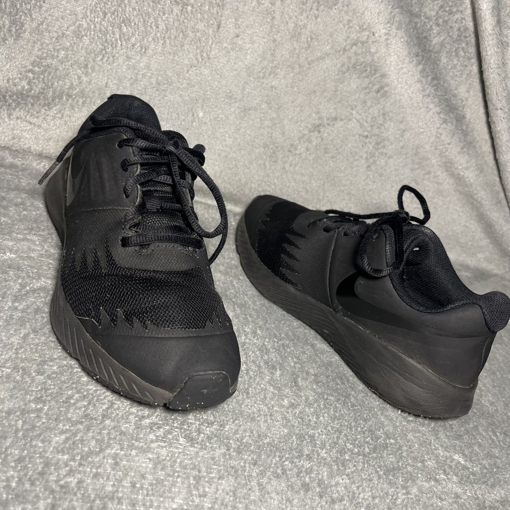Кроссовки nike 24,5 см