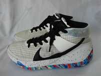 Buty NIKE ZOOM KD 13 roz 45,5 Do koszykówki Sportowe