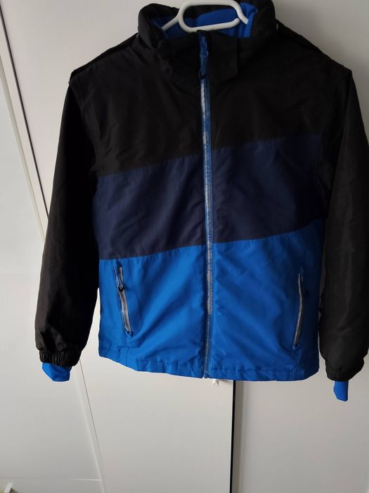 Kurtka zimowa chłopięca rozmiar 134/140