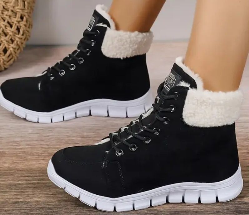 Śliczne zimowe ocieplane buty, wkładka 23,4