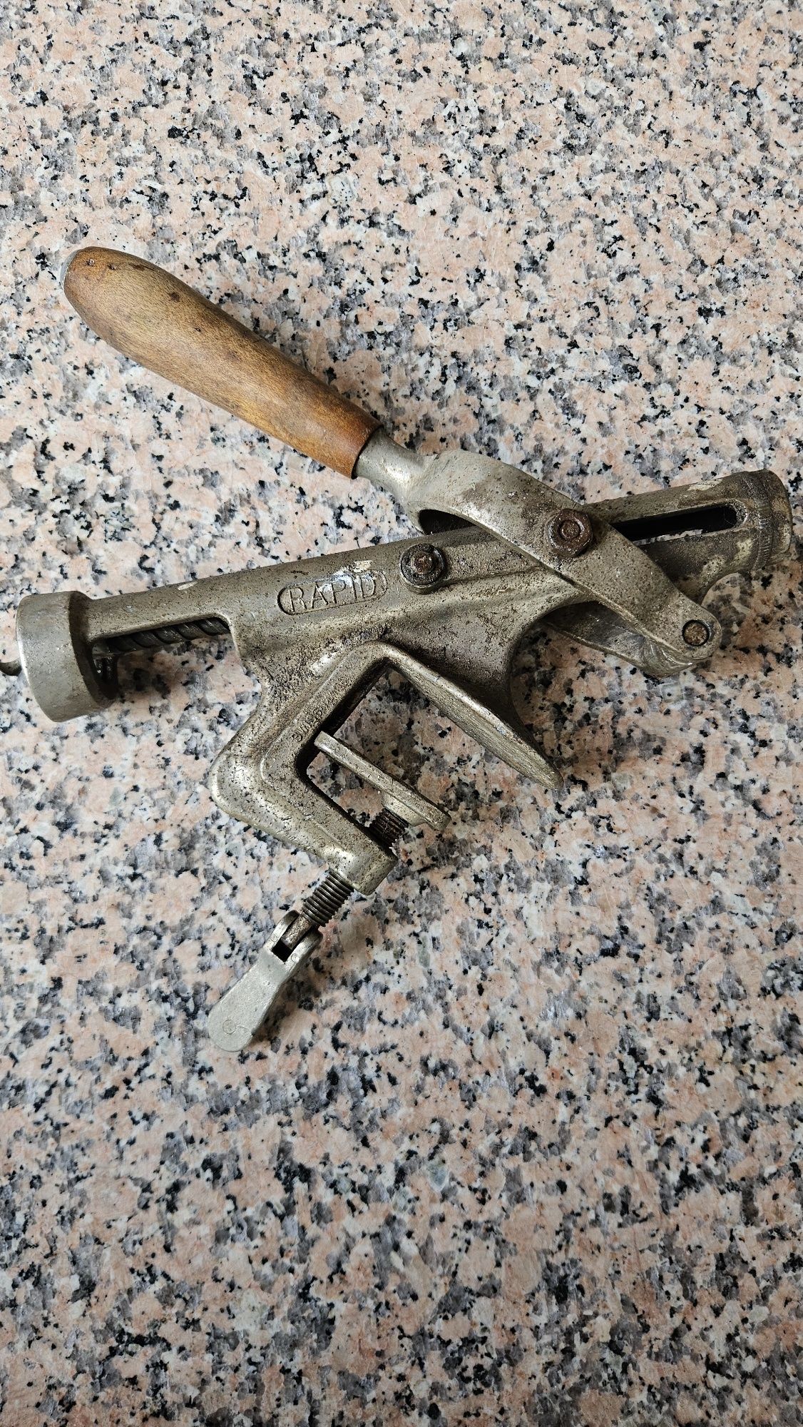 Saca-rolhas industrial, ou restauração