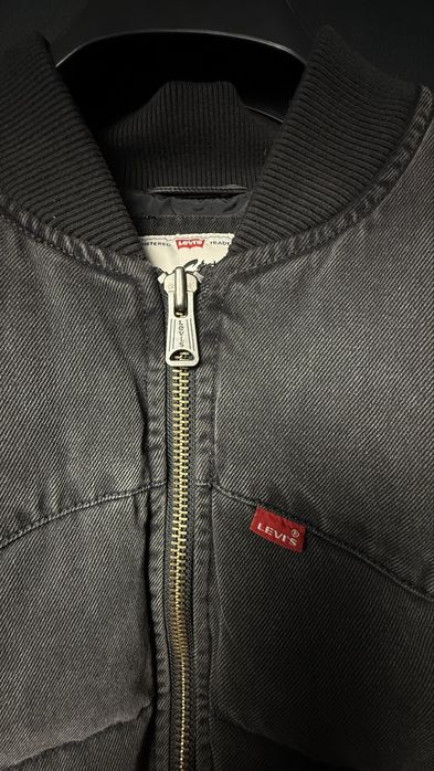 100% ОРИГІНАЛ! Жилет Levis розміри M L XL пух!
