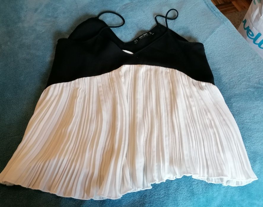 Top Alças Preto e branco Zara