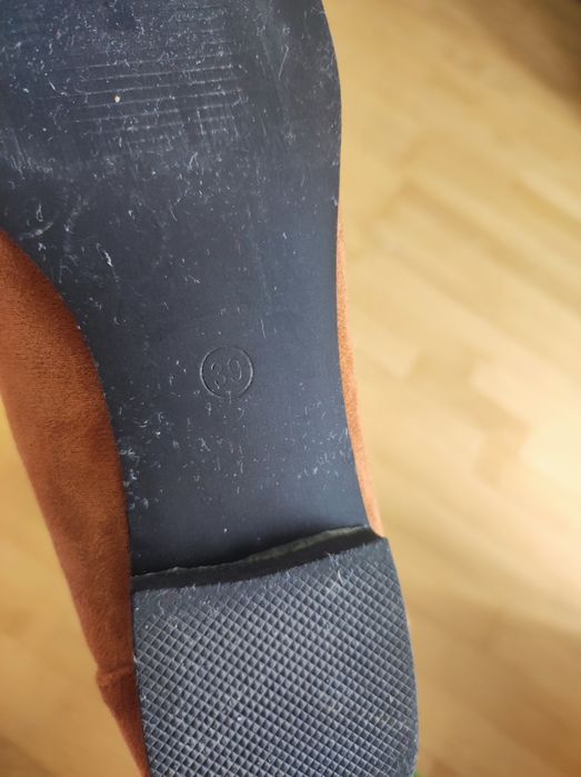 Buty mokasyny damskie brązowe z klamrą. Nowe bez metki