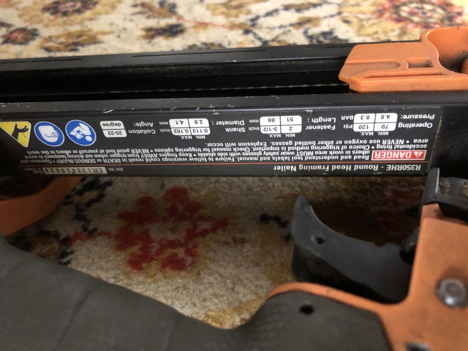 Нейлер Ridgid (AEG)