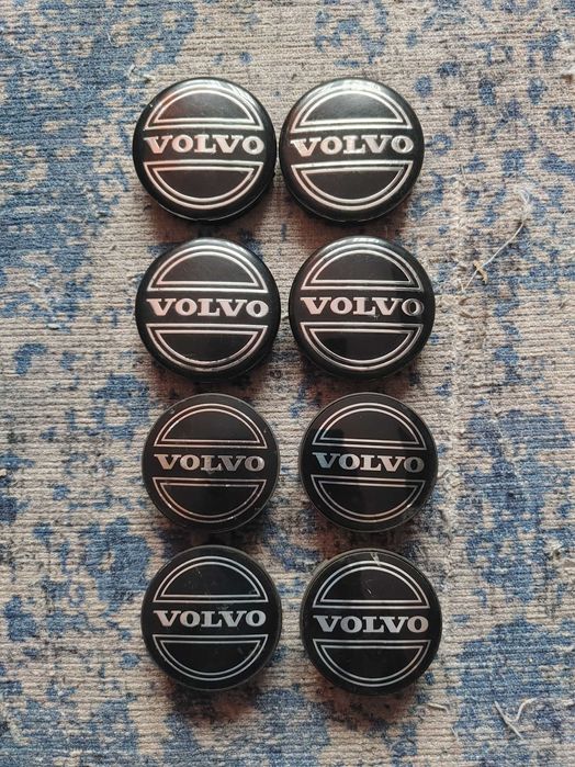 Dekielek alufelgi Volvo czarne 64mm x 62mm Volvo S40 V40 oryginal 4szt