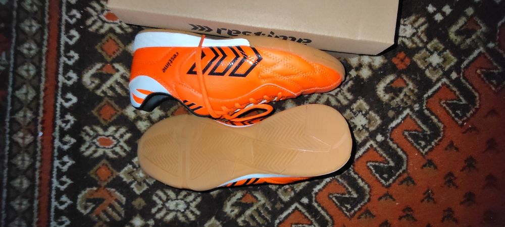 Футзалки restime