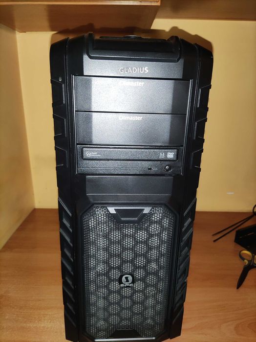 Obudowa komputerowa SilentiumPC Gladius X60 + bonusy