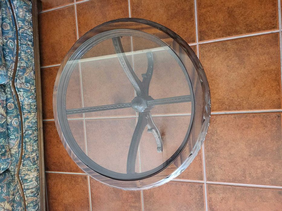 Conjunto de 3 sofas com mesa