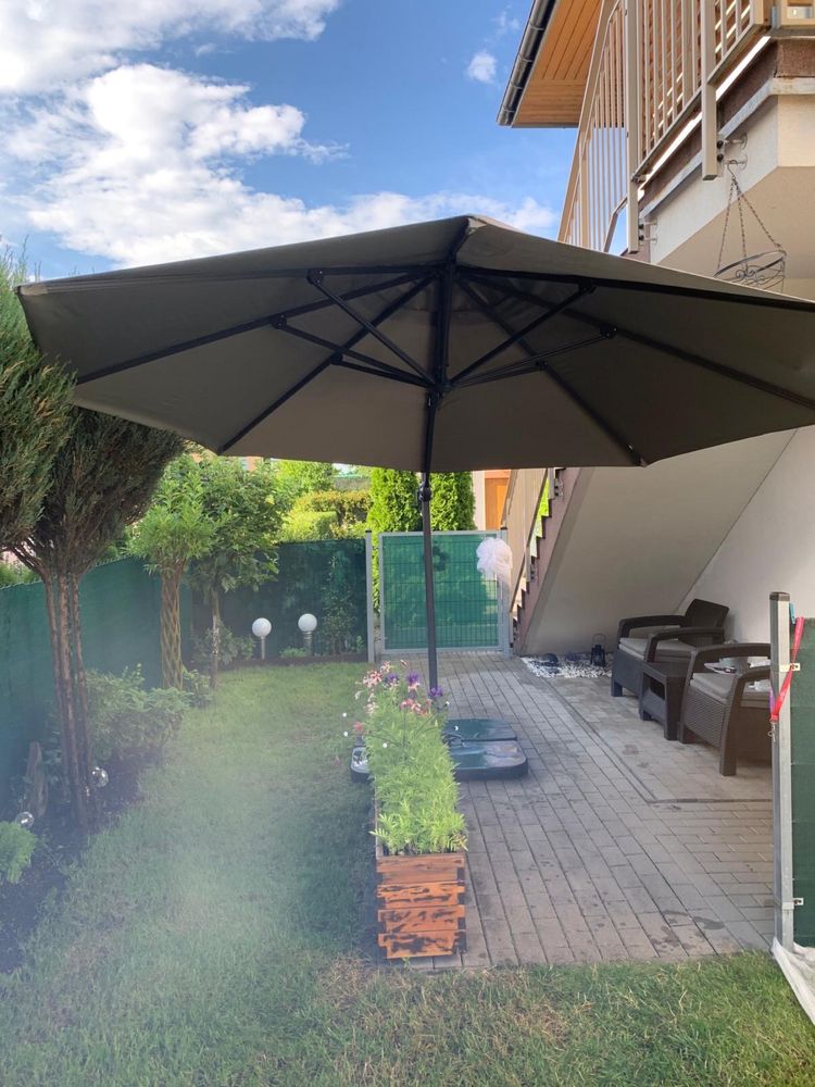 Parasol ogrodowy