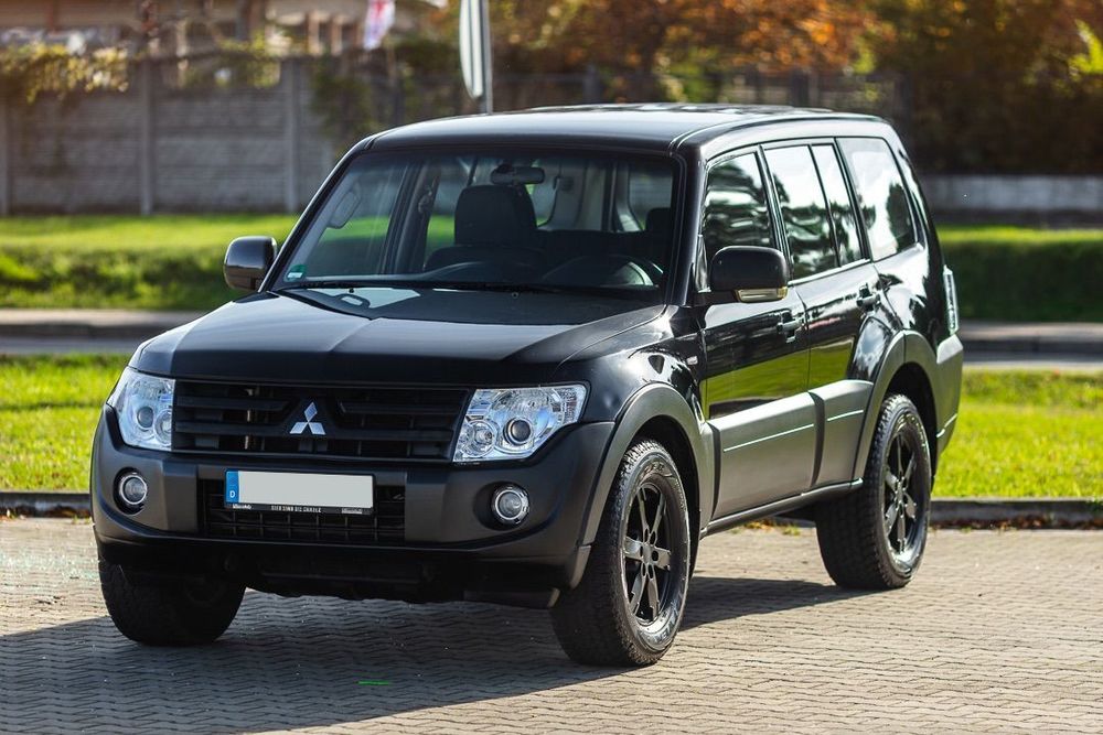 Mitsubishi Pajero 2012 Rok 3,2diesel Napęd 4x4 Blokady mostów Klima Navi dotykowa ładne!