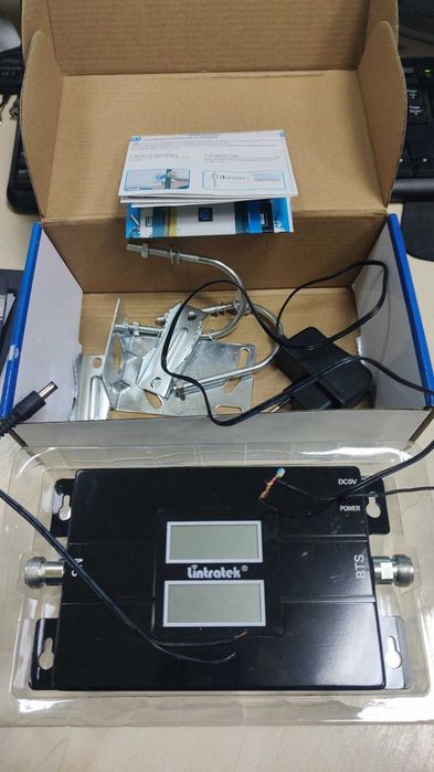 Усилитель gsm сигнала Lintratek KW17L-GD Репитер