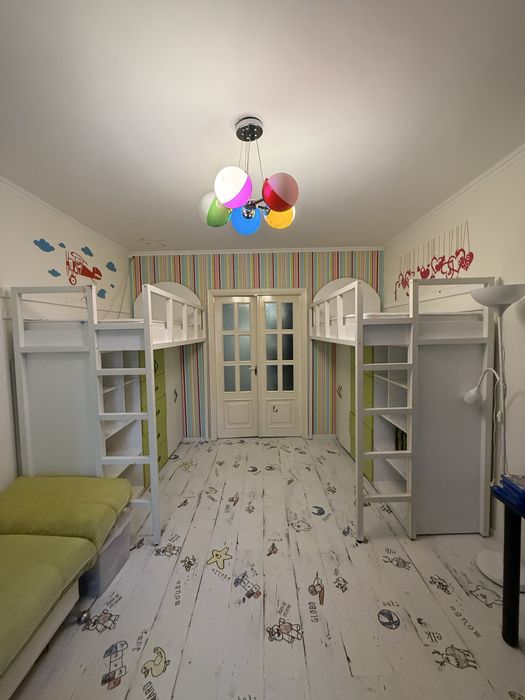 Продам 2 ліжка-горища (кровать-чердак) з вбудованими шафами