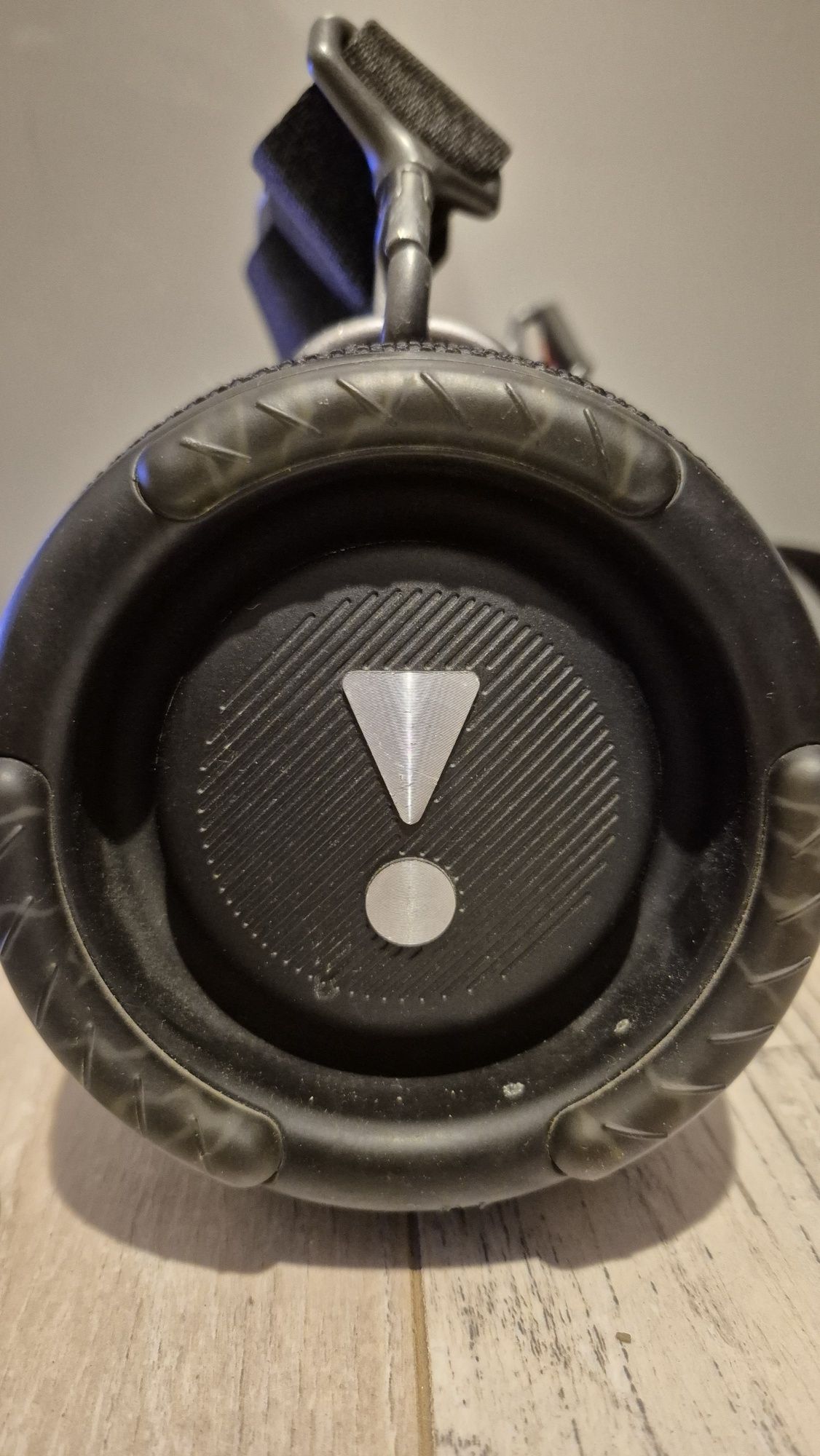 JBL Xtreme 3 z ładowarka
