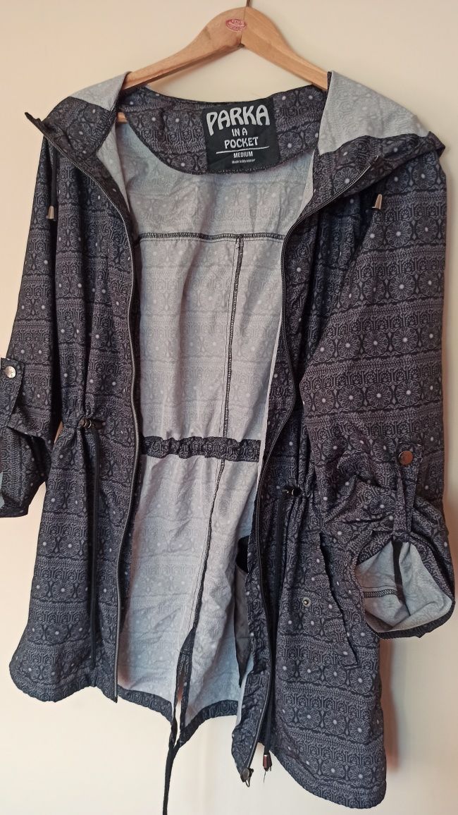 Kurtka Atmosphere parka płaszcz przeciwdeszczowy M 38 L 40 kaptur l