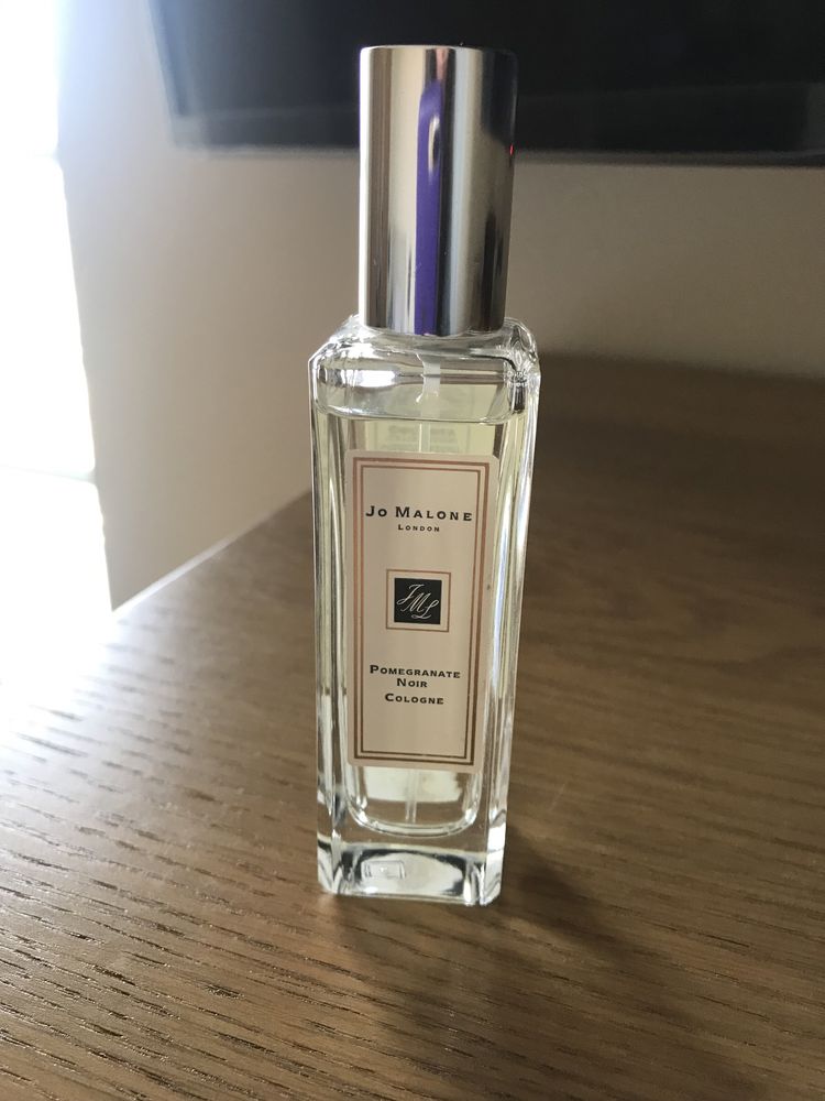 Perfume Pomegranate Noir