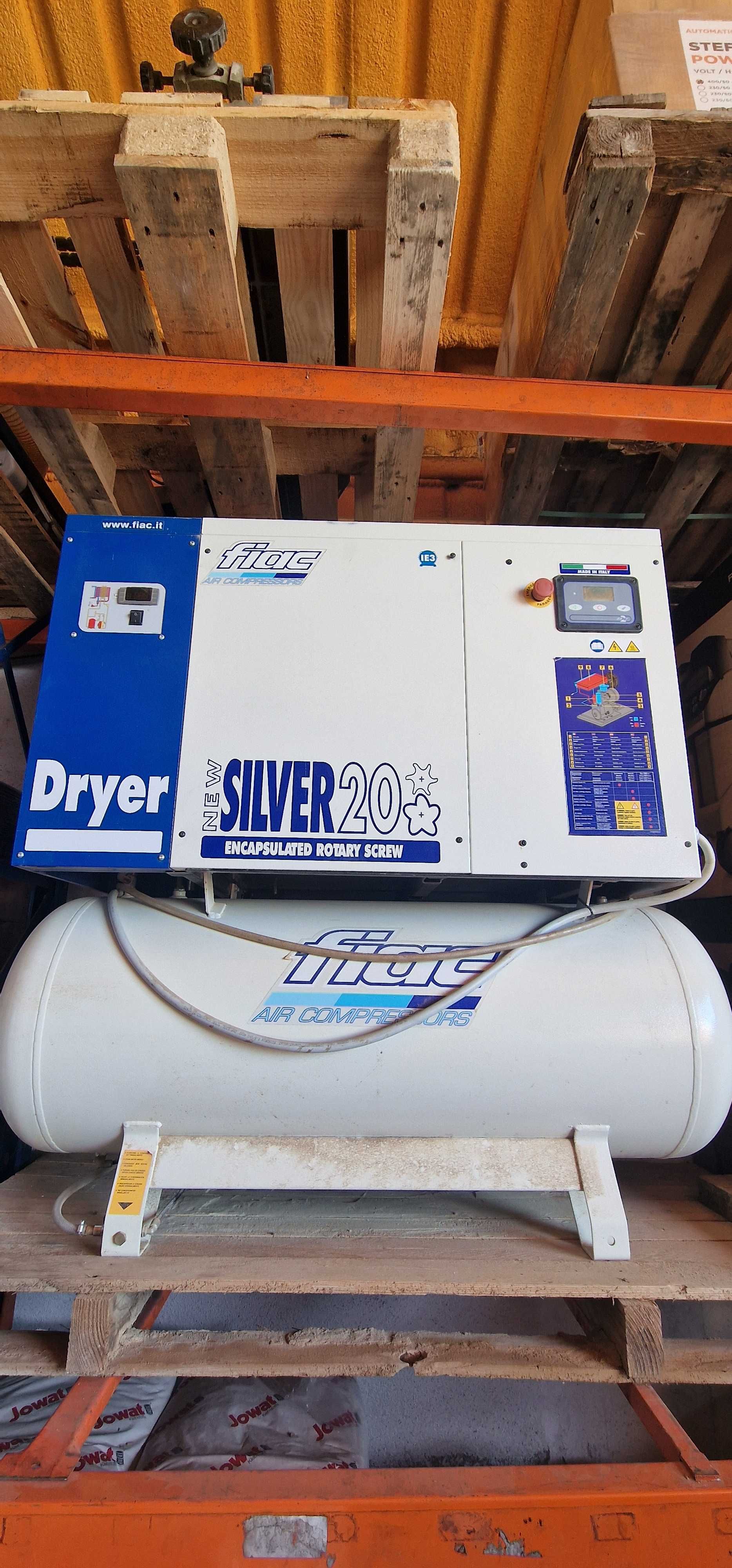 COMPRESSOR PARAFUSO FIAC NEW SILVER D20/300