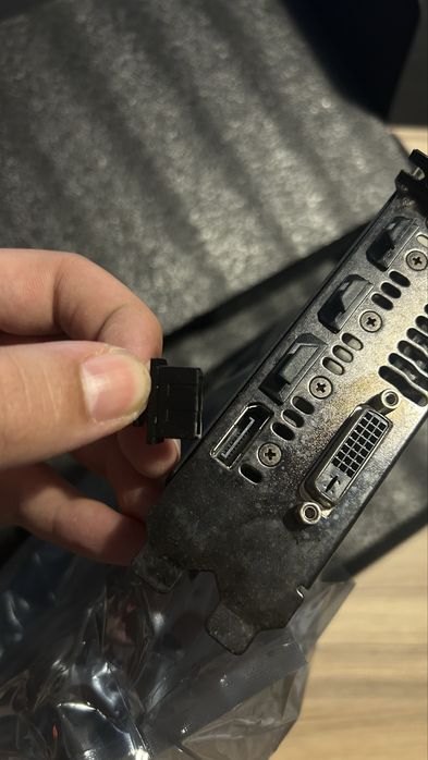 Geforce GTX 1060 6GB (Asus Strix Edition)