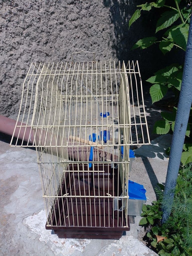 Клітка для папуги