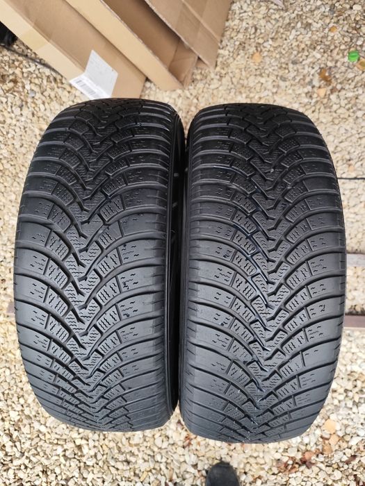 Opony falken 205/60R16 2szt 5-6mm