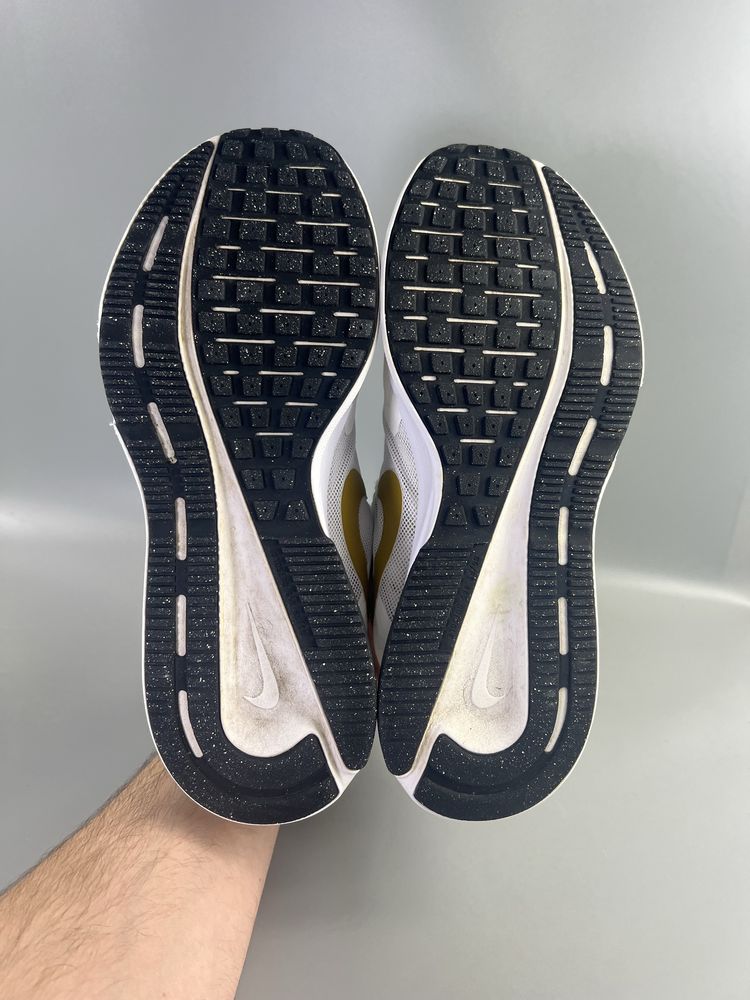 Кросівки Nike RUN SWIFT 3