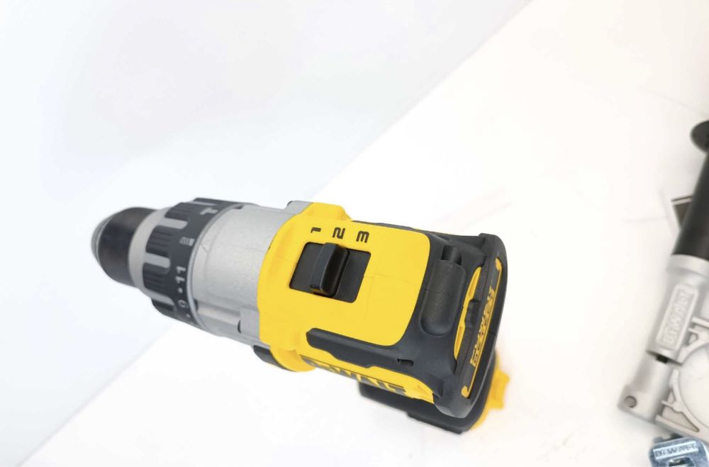 Безщеточный ударный дрель/шуруповерт Dewalt Dcd998 20v. USA