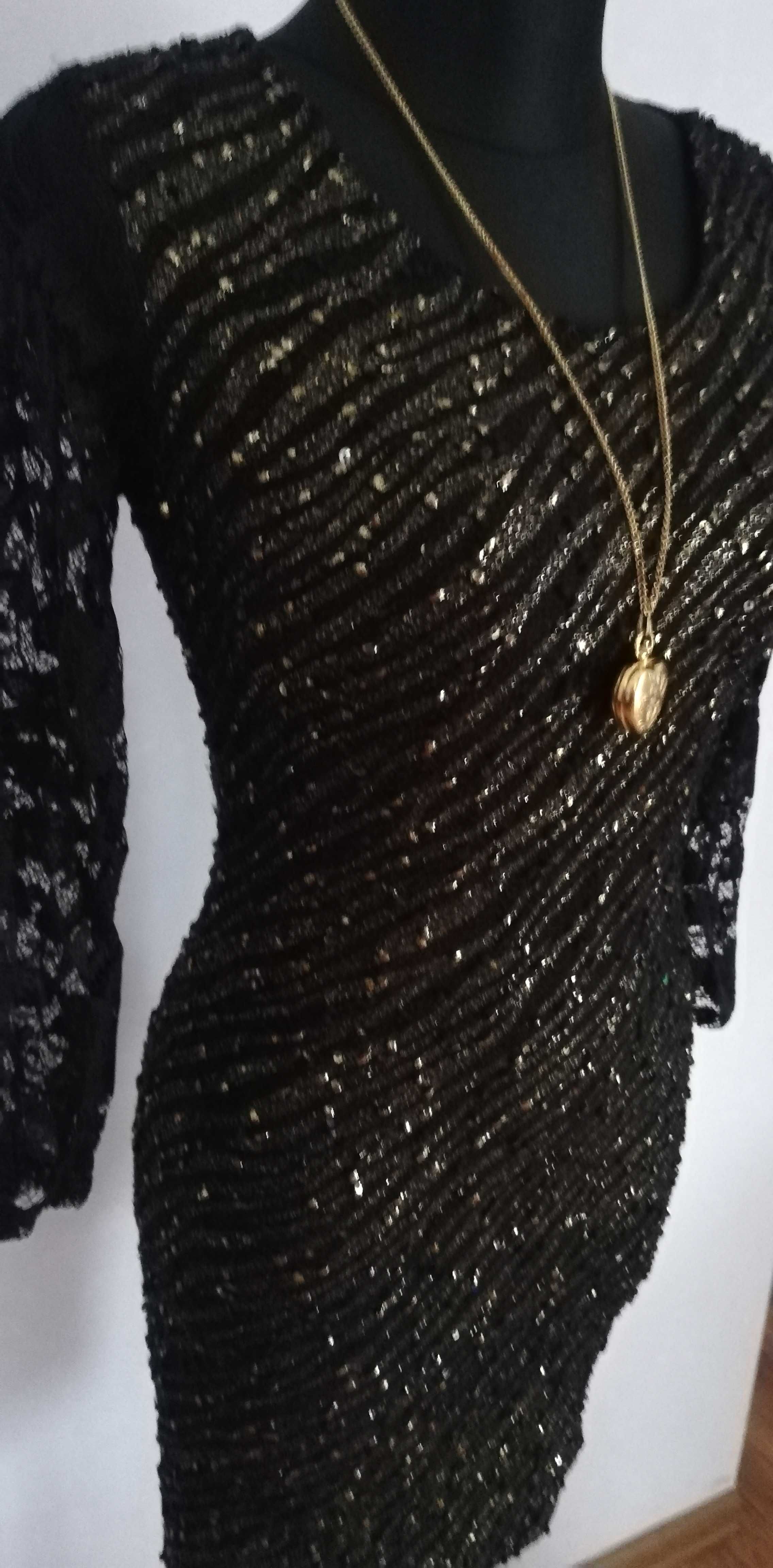 Sukienka koronkowa XS-S-M . Czarna że złotym.