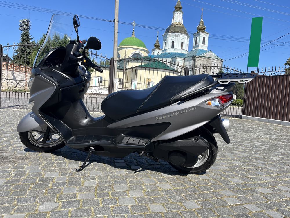 Suzuki Burgman 200