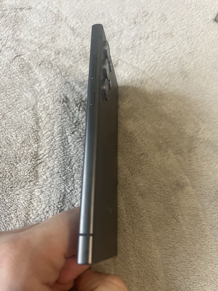 Samsung S24 Ultra 12/256Gb