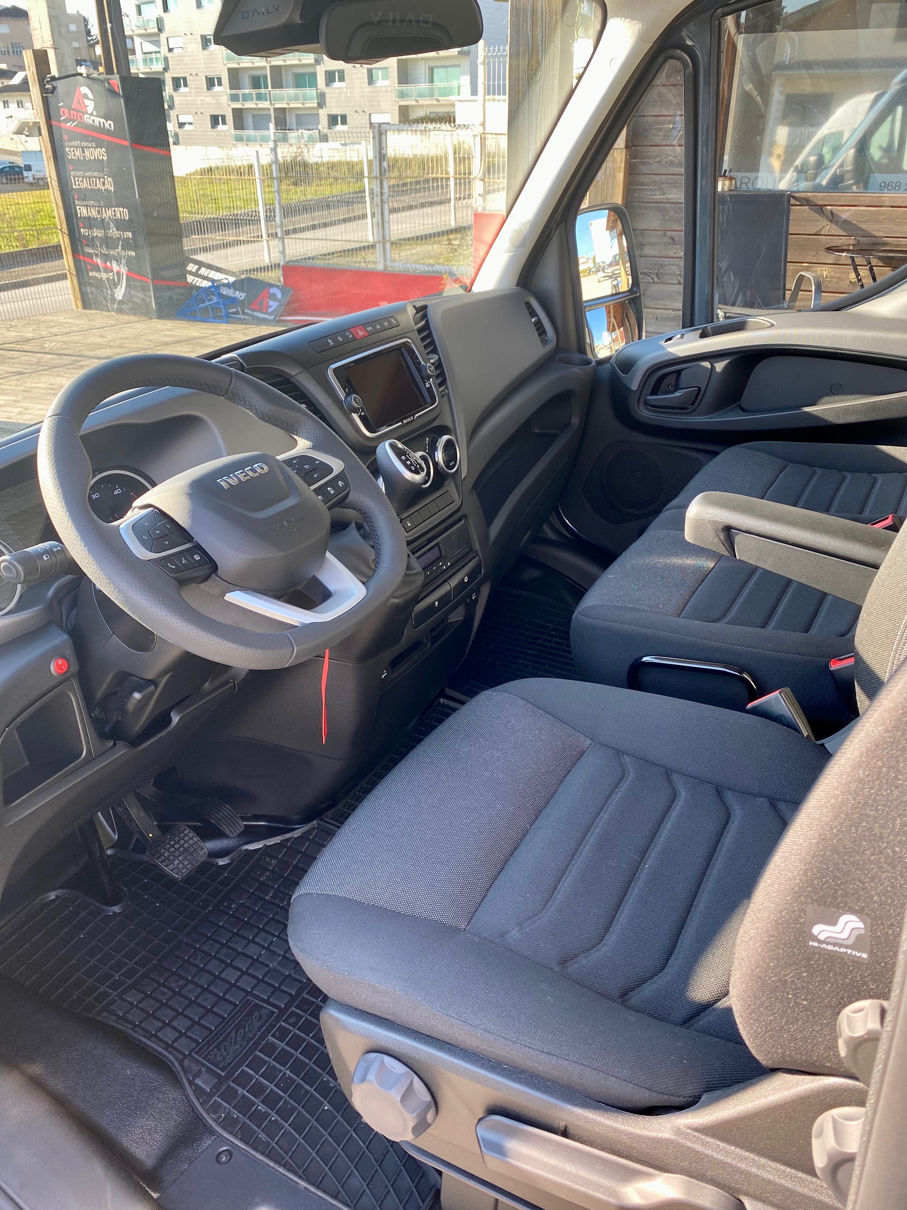 Iveco Daily 35S18 - HIMATIC- Porta Carros