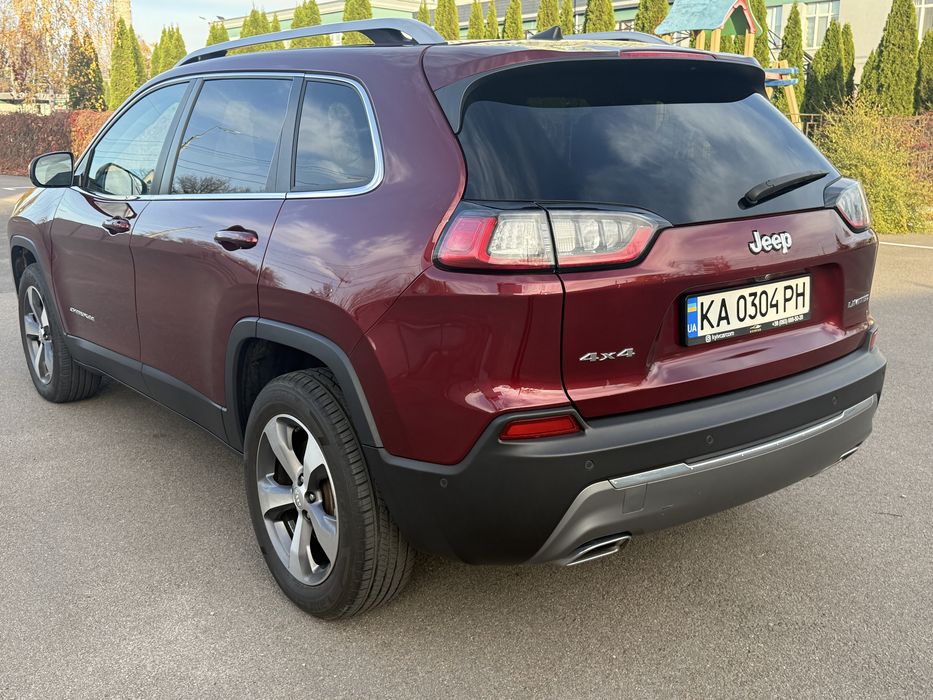 Джип Черокі, стан чудовий, ходова норм, телефонуйте )